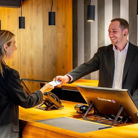 &Repeat Koeln Airport Hotel ภายนอก รูปภาพ