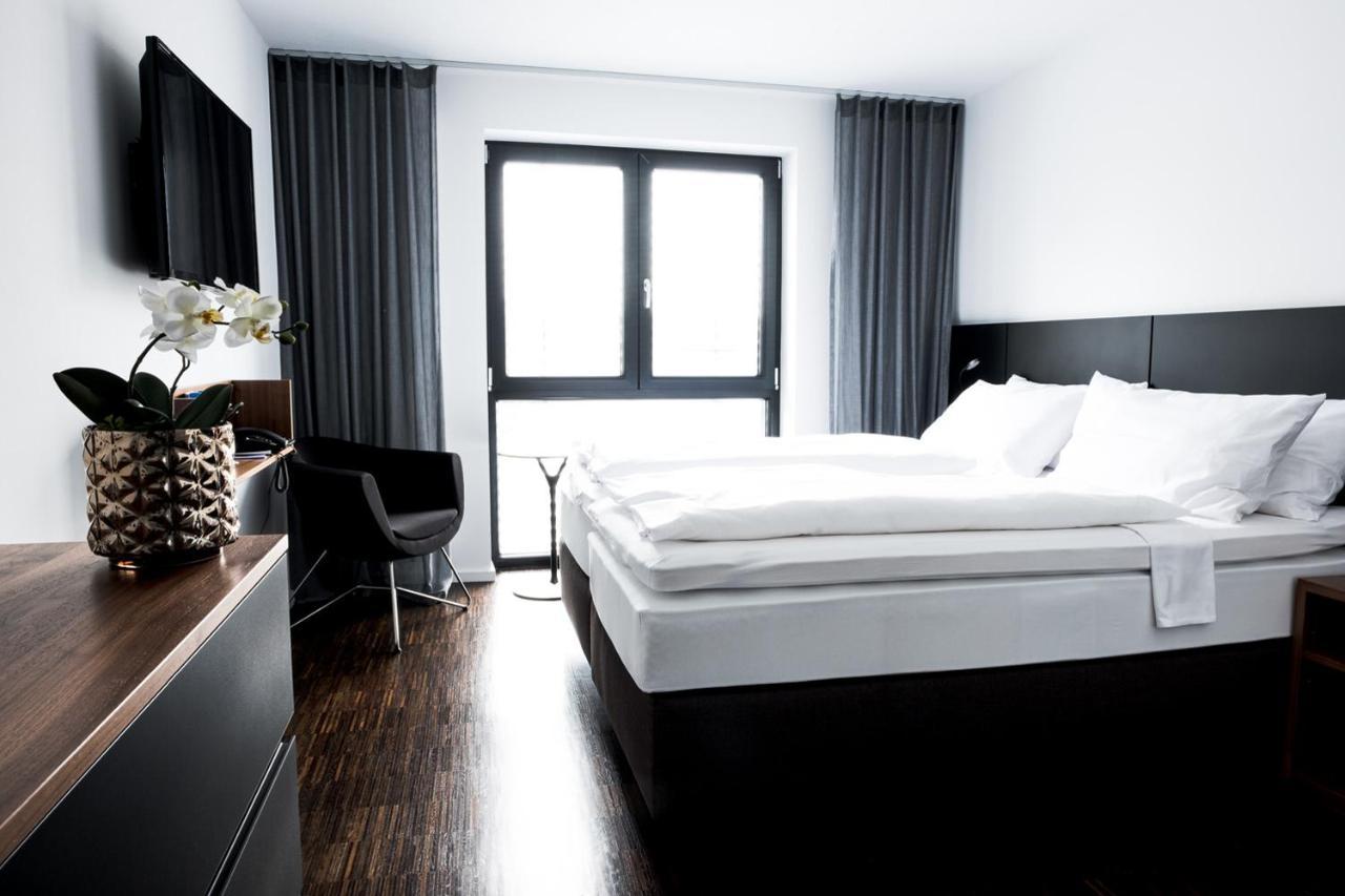 &Repeat Koeln Airport Hotel ภายนอก รูปภาพ
